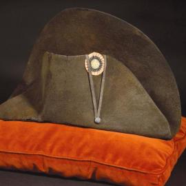 Avant Vente - Un chapeau de Napoléon Ier pour Jean Louis Noisiez 
