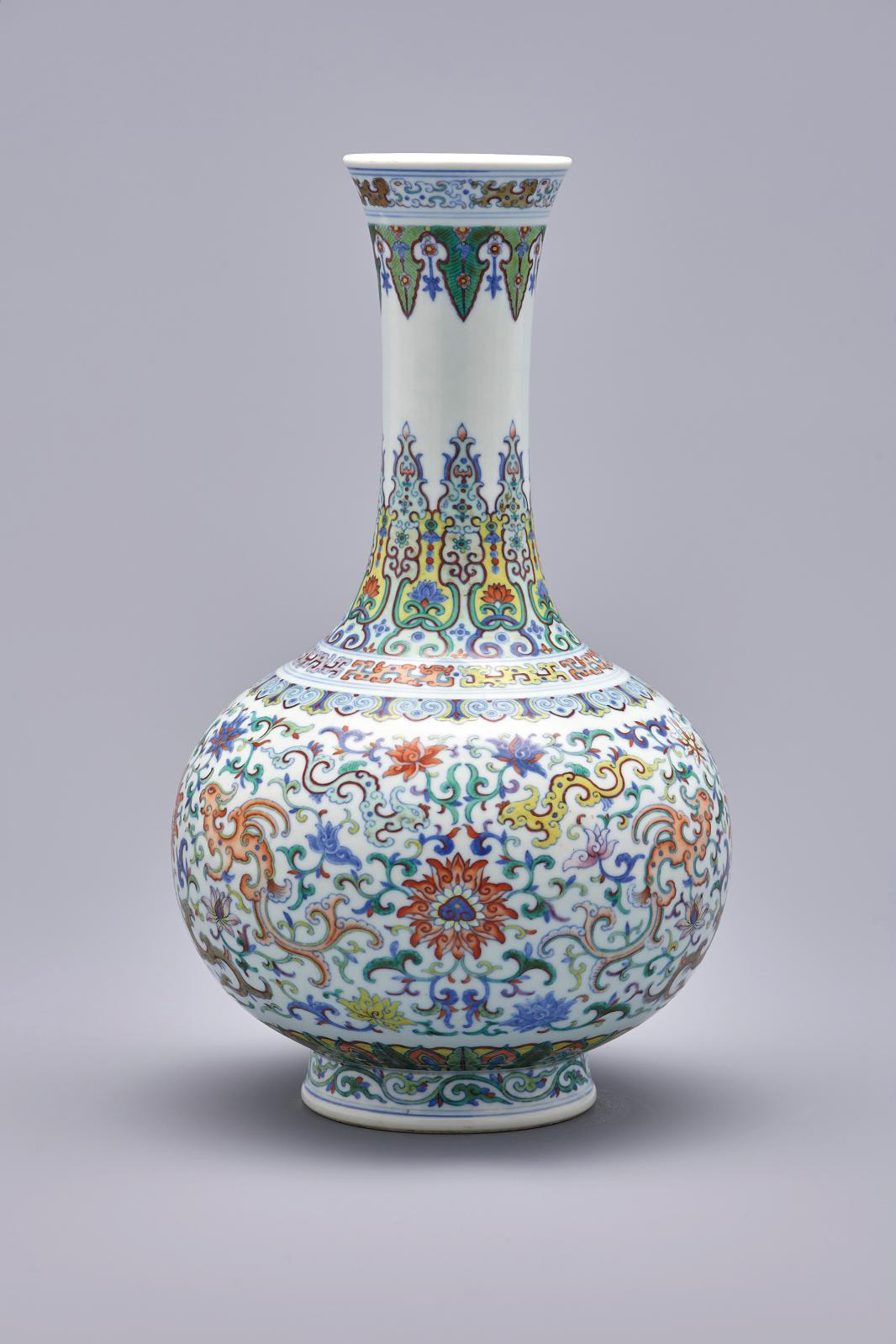 A Rare Shangping Vase From the Reign of Qianlong