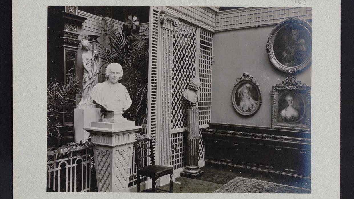 Vue de l’«Exposition de cent pastels du XVIIIe siècle», galerie Georges Petit, 1908.... La photothèque Doucet de l’INHA : une mine d’or pour la recherche 