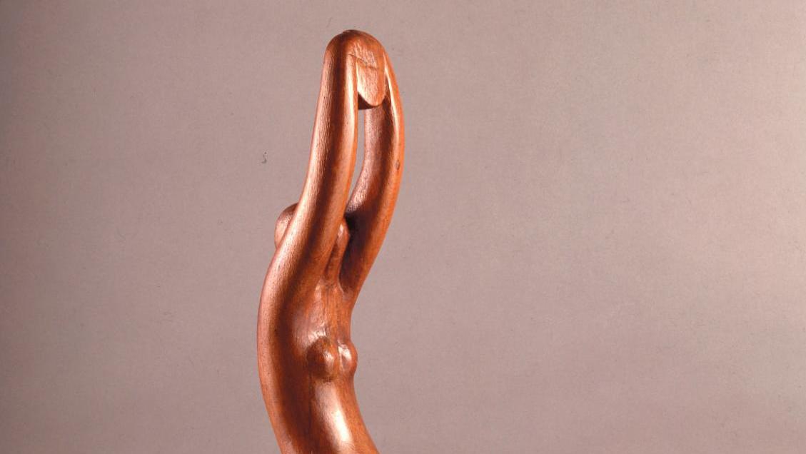 Chana Orloff (1888-1968), Danseuse au disque, 1916, bois, Paris, ateliers-musée Chana... Les sculptures de Chana Orloff au musée Zadkine