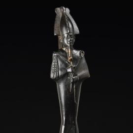 Un Osiris monumental de belle provenance  - Avant Vente