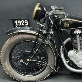 Moto M67 B, sportive des années 20 - Avant Vente