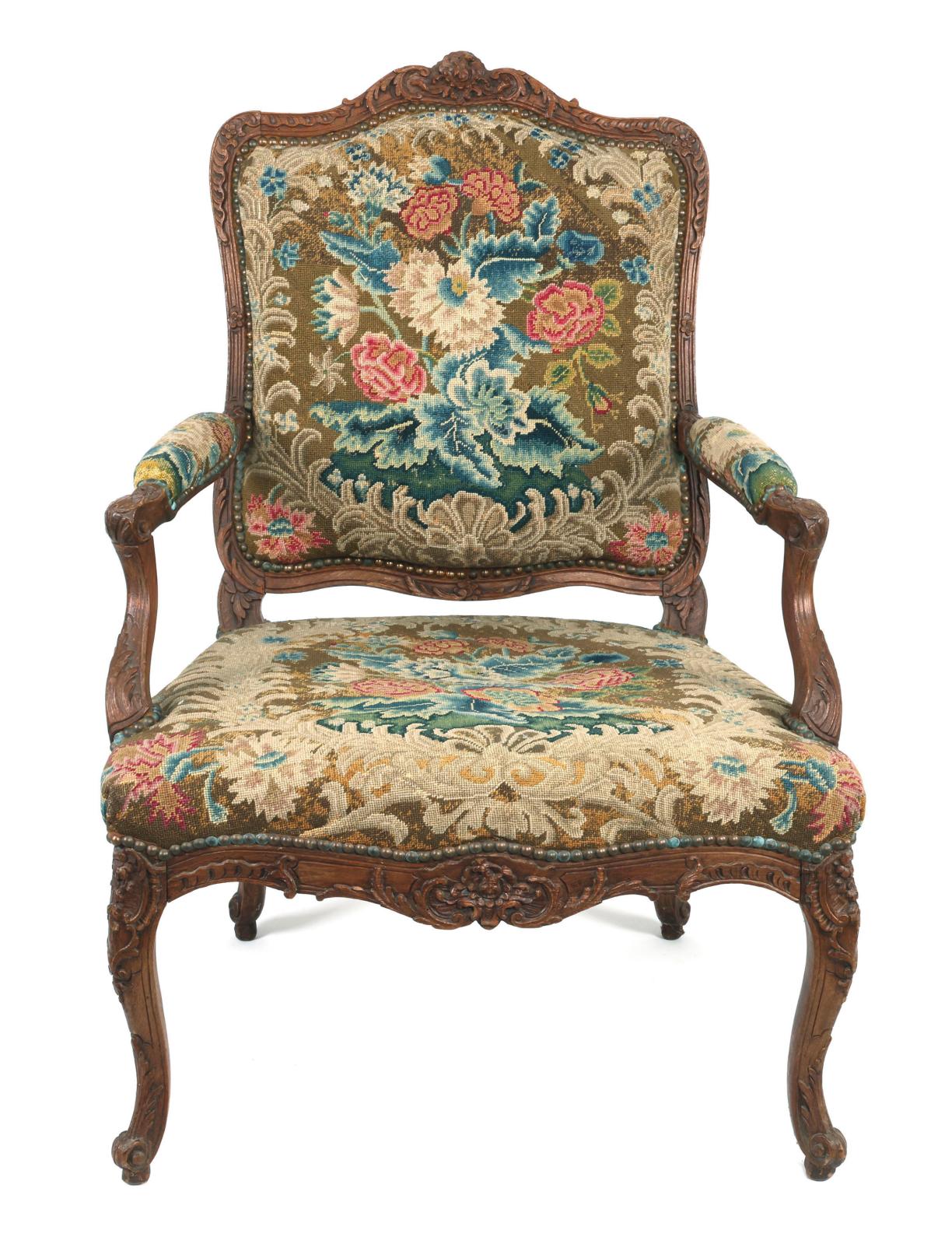Élégantissimes fauteuils Louis XV à la reine