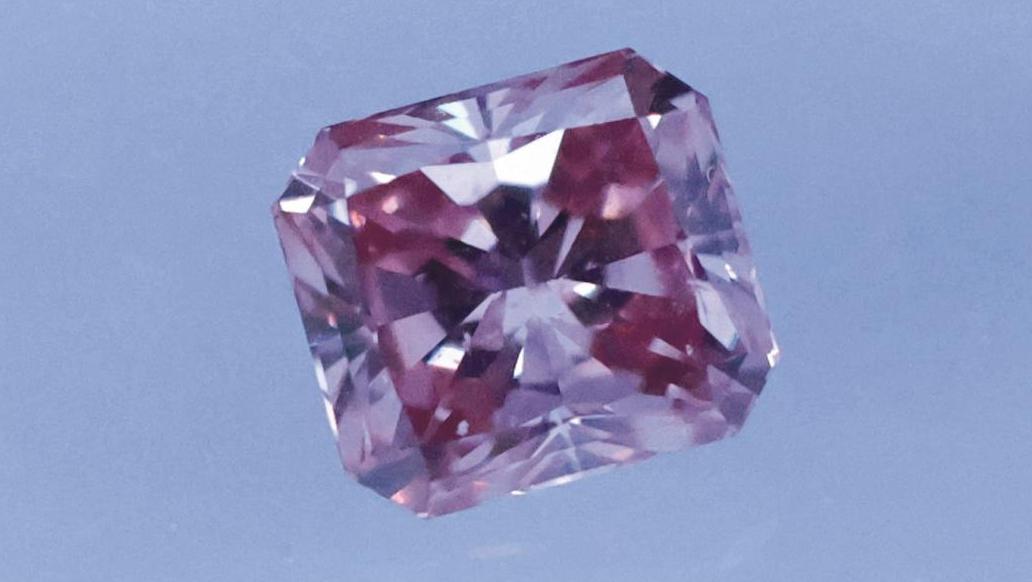  Diamant «Fancy Intense Pink», la vie en rose