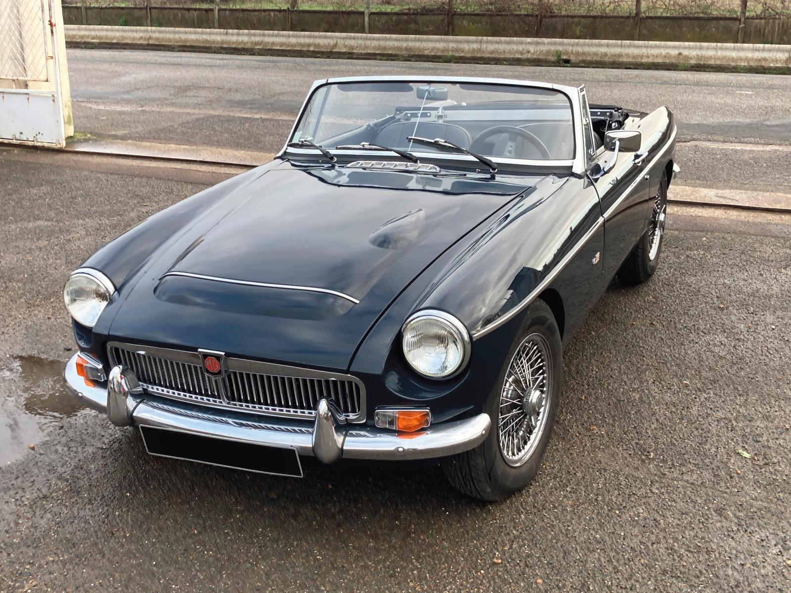 MGC cabriolet, bolide des sixties