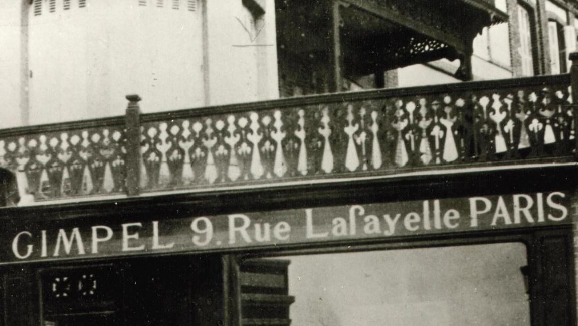 Vers 1900, la devanture d’une annexe à Trouville-sur-Mer de la maison Gimpel.  Marché de l’art sous l’Occupation, point d’étape