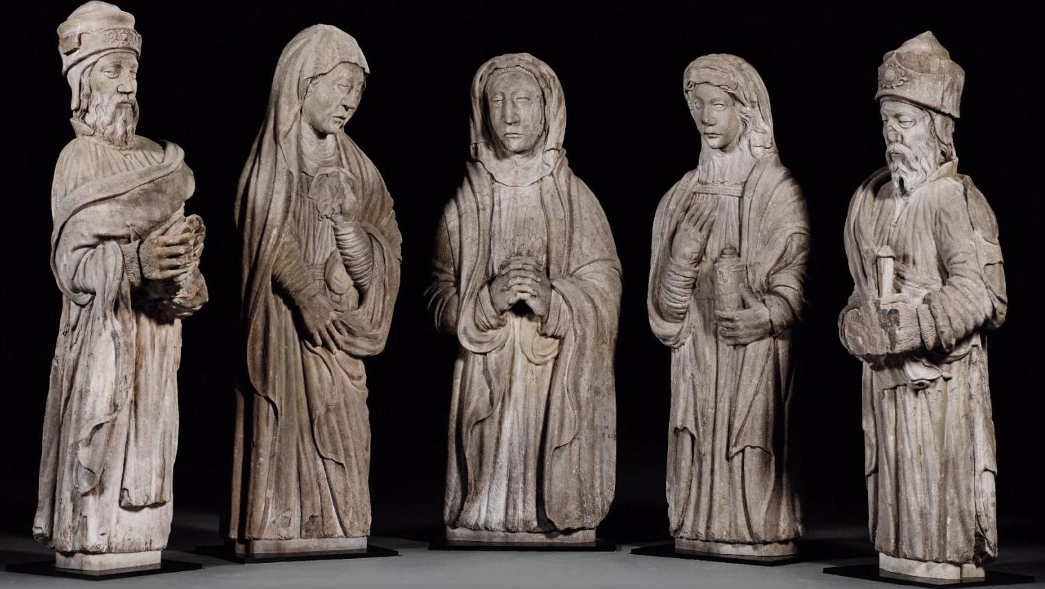 Groupe de pleureuses du Saint-Sépulcre, Chimay, école de Mons, XVIe siècle, 133 x 35 x 50 cm.COURTESY... Maastricht accueille la 37e édition de sa Tefaf