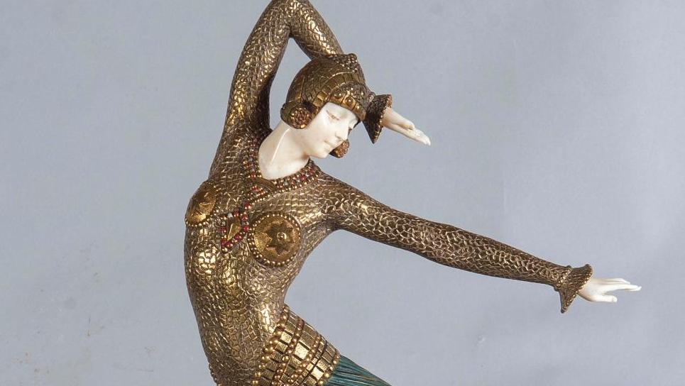 Demeter Chiparus (1886-1947), Ayouta, grande version, vers 1925-1930, sculpture chryséléphantine,... Le corps féminin selon Chiparus et Renoir