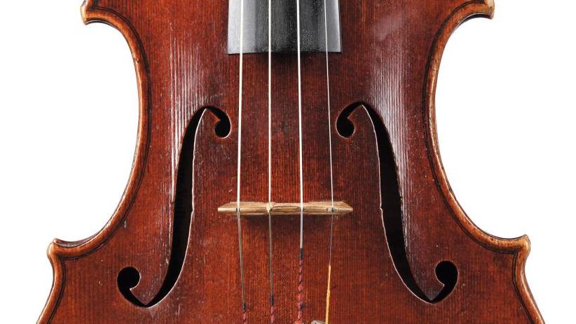 Jean-Baptiste Vuillaume (1798-1875), violon, 358 mm, Paris, vers 1841. Estimation :... Un violon Del Gesù à la Vuillaume 