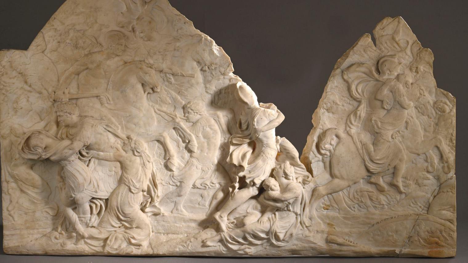 France ou Italie, entre 1550 et 1650. L’Enlèvement des Sabines, bas-relief en marbre... Les Sabines sur un mystérieux bas-relief en marbre