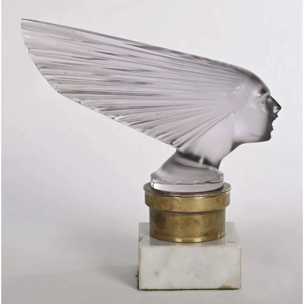 Cheveux au vent avec René Lalique