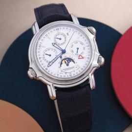 «Grand Réveil» de chez Jaeger-LeCoultre : une montre mythique - Panorama (avant-vente)