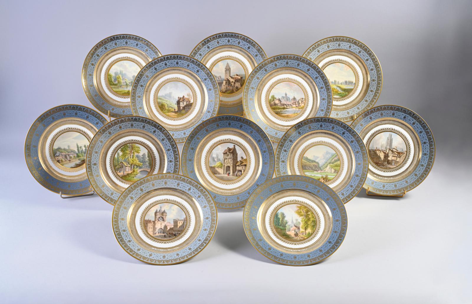 Vues royales de France en porcelaine de Sèvres