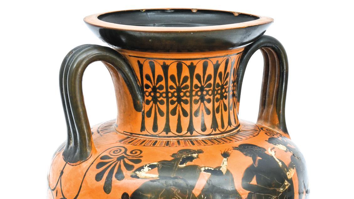 Attique, 520-500 av. J.-C. Amphore à figures noires à sujet dionysiaque en argile... Un vase grec de l'âge d'or de la céramique athénienne 