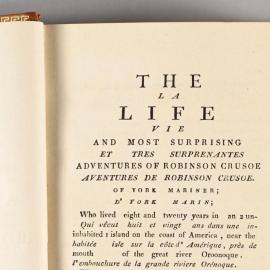 Zoom - Bibliophilie : la duchesse de Luynes imprime Robinson Crusoé en son château de Dampierre…