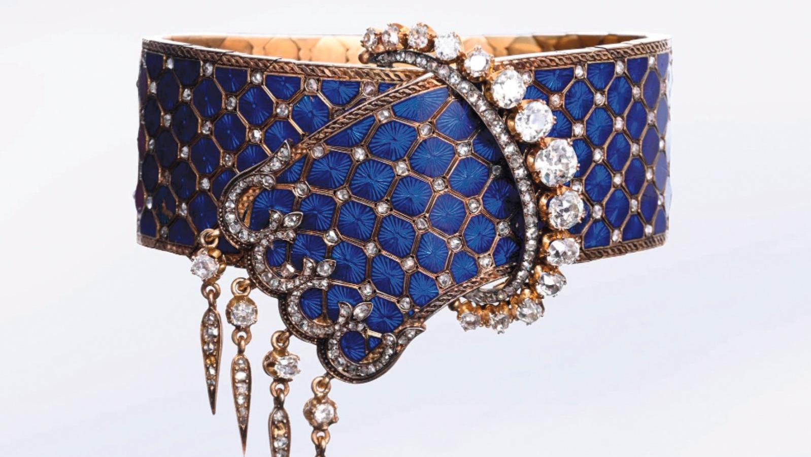   Un bracelet jarretière du XIXe siècle