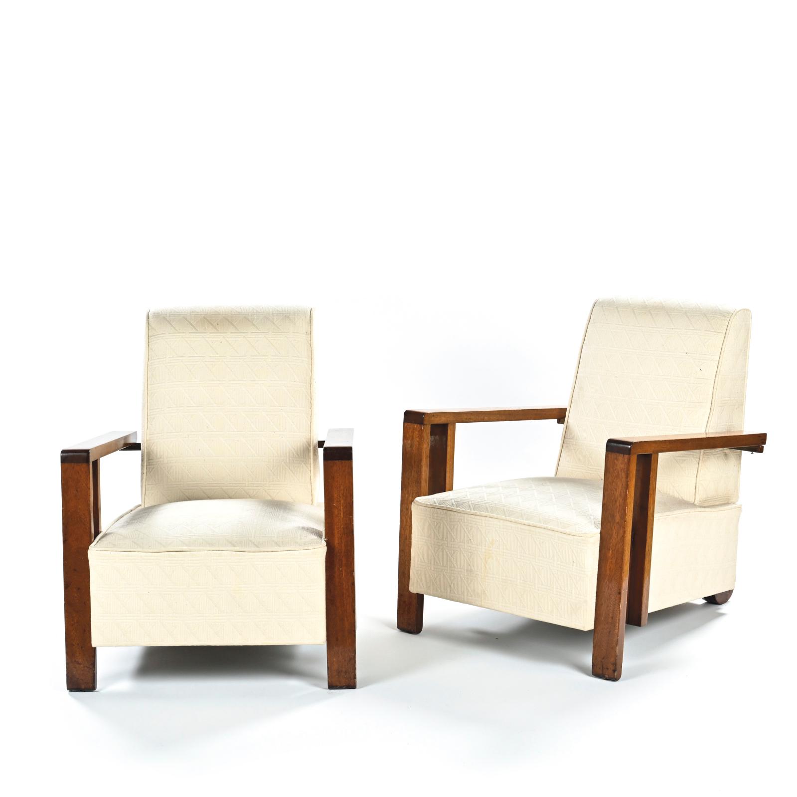 Deux fauteuils modernistes d'André Sornay 