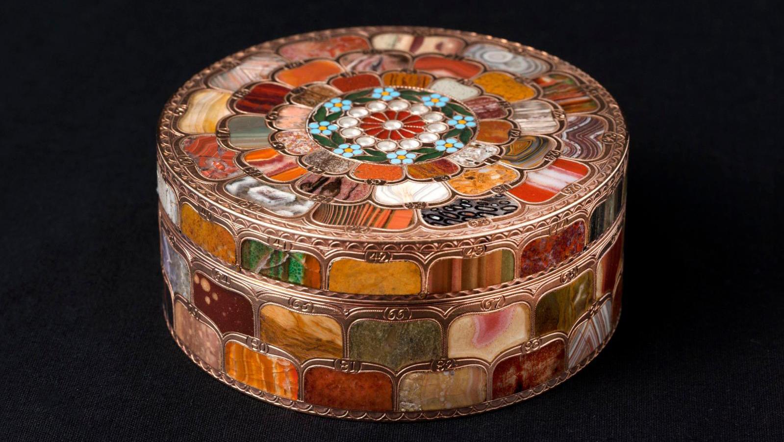 Johann-Christian Neuber (1736-1808), box, c. 1780, hardstone marquetry.CCO Paris... Precious Objects from the 18th-Century at the Musée Cognacq-Jay