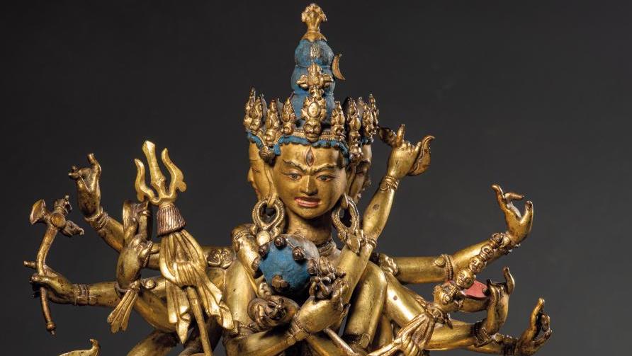 Tibet, XVe siècle. Chakrasamvara et Vajravarahi, bronze doré et polychrome, h. 37... Collection Barrère, l’odyssée asiatique d’une dynastie de galeristes parisiens