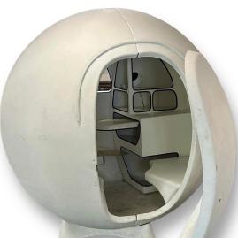 Un bureau dans une sphère