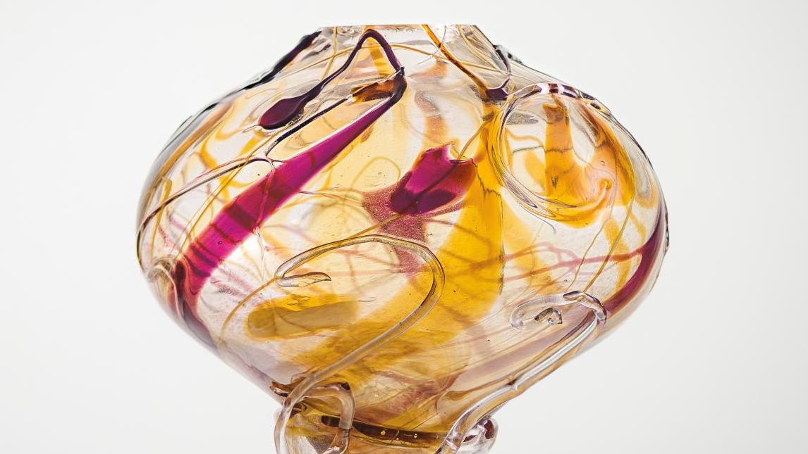 Hans Stoltenberg-Lerche (1867-1920), vase en verre appliqué, Fratelli Toso, 1911-1912,... Quand le verre de Murano s’invitait à la Biennale de Venise