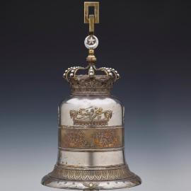La cloche du yacht royal de Farouk, souverain égyptien