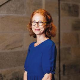 Delphine Pinasa, Director of the Centre national du costume et de la scène: "The CNCS positions itself between fashion and entertainment".  - Interview