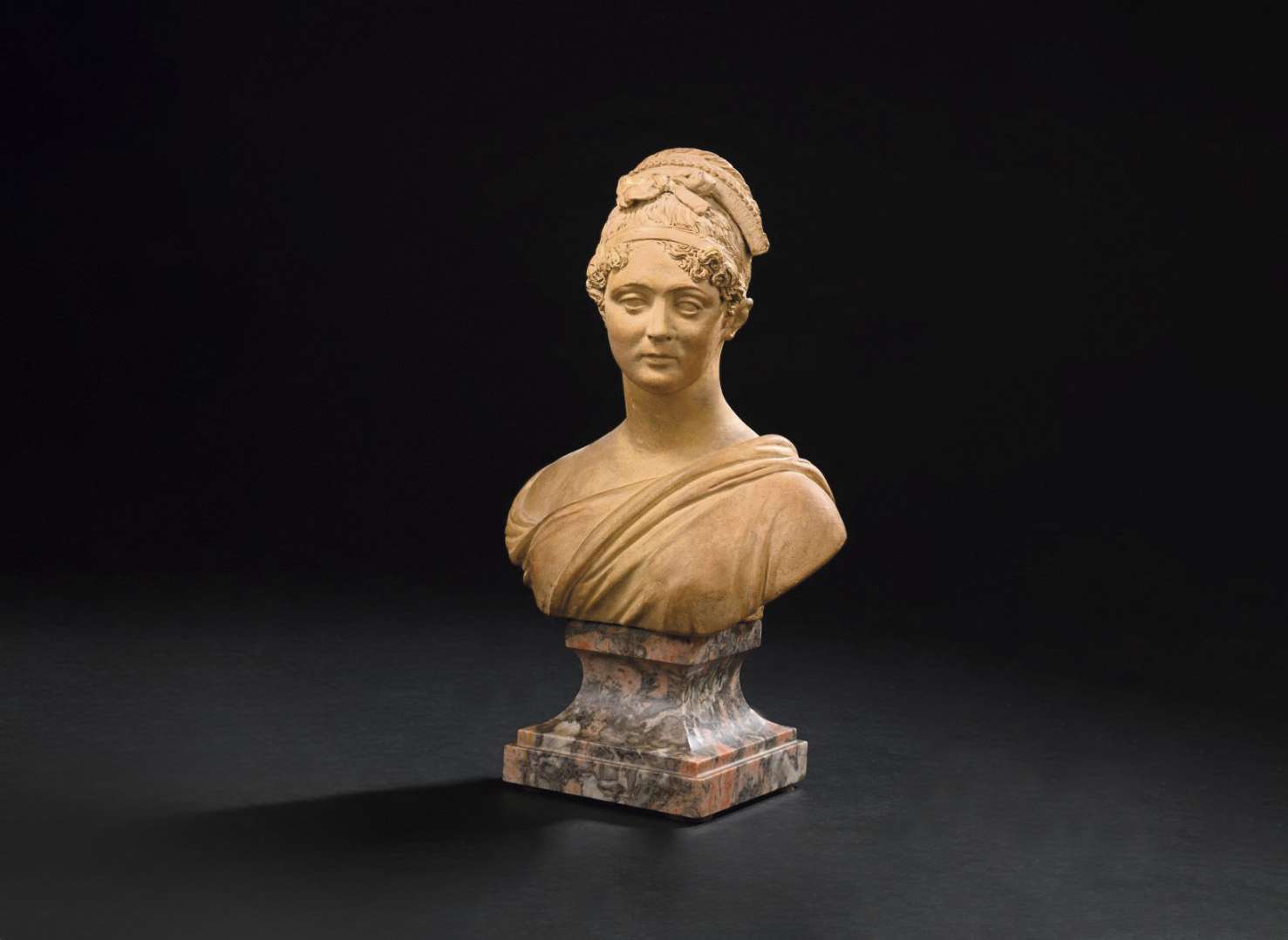 Officielle et solennelle | Gazette Drouot