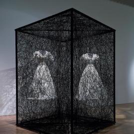 Les métaphores oniriques de Chiharu Shiota au Grand Palais  - Expositions