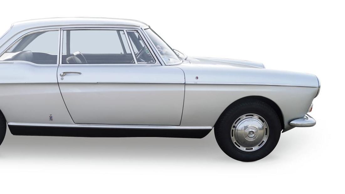 Peugeot 404 coupé, Pininfarina, type 404 C, année 1968. Adjugé : 33 040 € Sur les routes des années 1960 et 1970