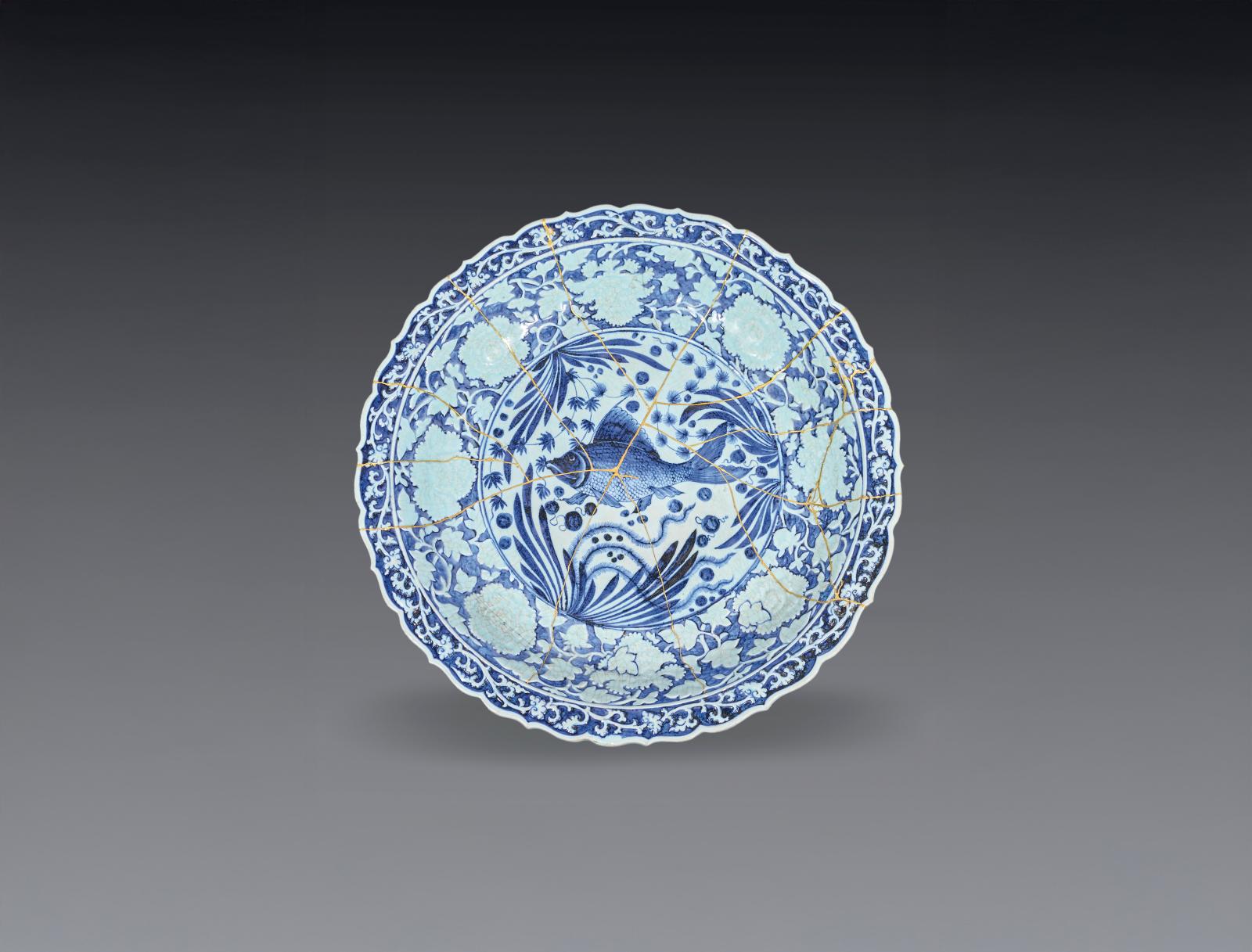 Un plat des Yuan magnifié par le... | Gazette Drouot