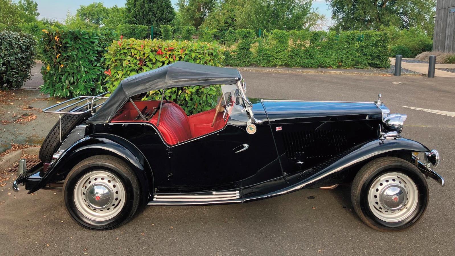 MG TD, cabriolet, janvier 1951. Adjugé : 22 799 € Entre MG et Breguet, des passions sportives