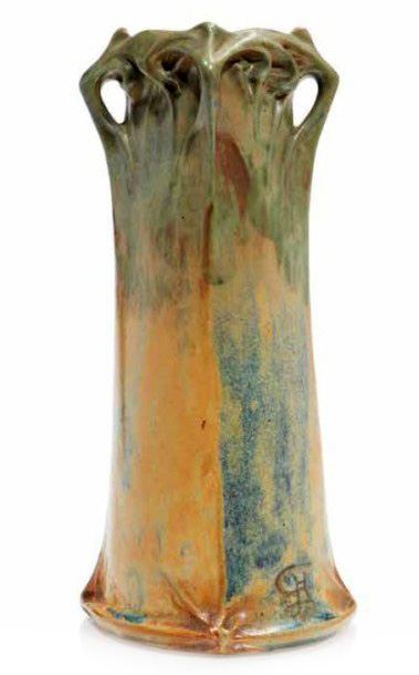 23 211 € Hector Guimard et Manufacture de Sèvres, vase dit «de Cerny», 1903-1907, grès à couverte émaillée bleu, jaune, vert et ocre-roux, monogramme 