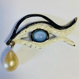 Une broche d’Elsa Schiaparelli par Jean Cocteau - En vente