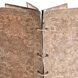 Vietnam : un rare livret d’argent impérial offert à un gouverneur français - En vente