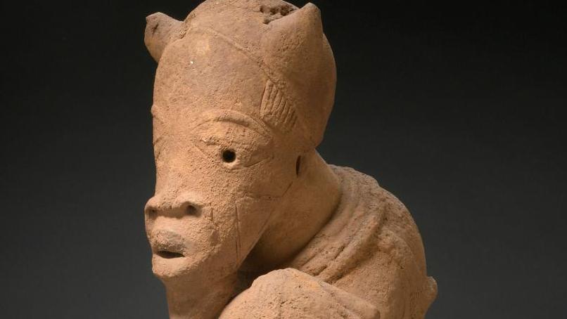 Culture Nok (500 av. J.-C.-500 apr. J.-C.), Nigeria. Statue anthropomorphe en terre... Collection Durand-Dessert, une invitation à la réflexion
