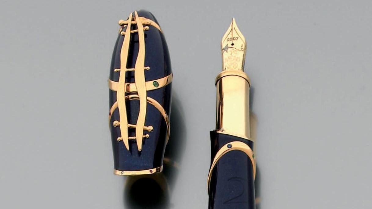 Stylo plume Montblanc (édition limitée en hommage au peintre Joan Miró), en or, laque... L'écriture dans tous ses états 