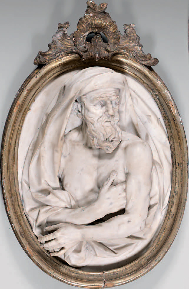 Fin du XVIIe-début du XVIIIe siècle, attribuée à Orazio Marinali (1643-1720), dit Il Vecchio. Paire de médaillons en marbre blanc de Carrare représent