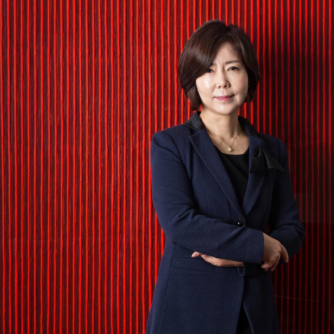 Younghee Sohn: Building Up a Market - Interviews