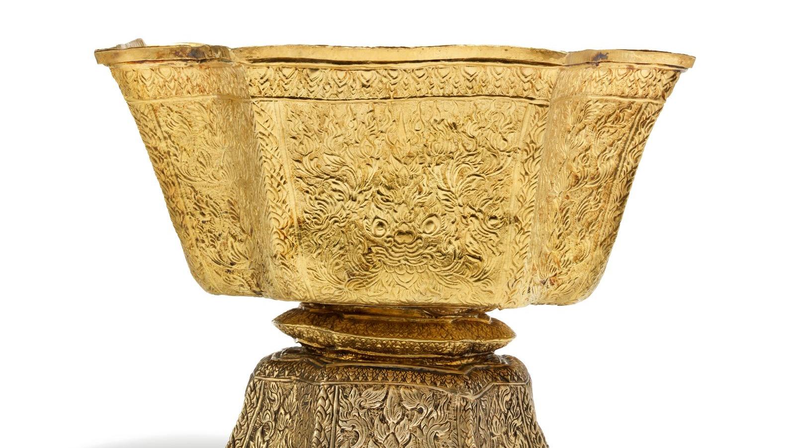 Siam, gold cup, ca. 1893, given by Rama V (1868-1910) to Admiral Andreas du Plessis... The Mark of a Siamese-Danish Friendship  