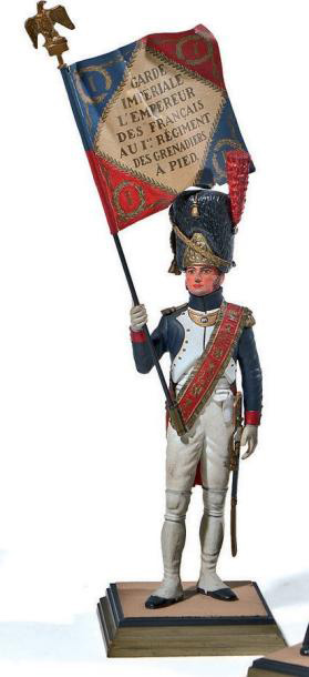 Figurine de M. Fouillé, le drapeau des grenadiers à pied de la garde impériale, plomb peint, h. 13,5 cm. Drouot, 1ermars 2012.Tessier & Sarrou et Asso