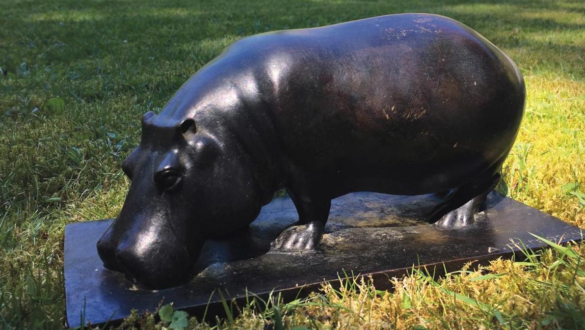 Armand Petersen (1891-1969), Petit Hippopotame, bronze 1er état, 1928, numéroté 2/5... Collection Heckly