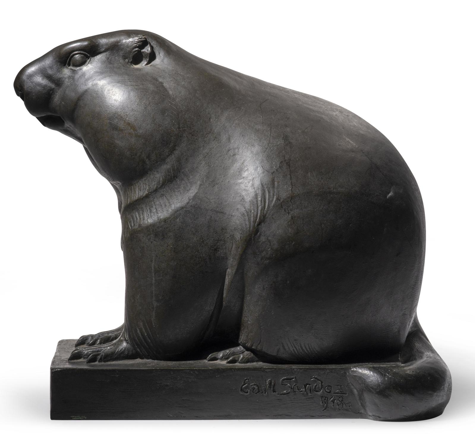 Édouard Marcel Sandoz (1881-1971), Marmotte à l’arrêt, bronze à patine noir nuancé gris, cire perdue de E. Robecchi, vers 1928, 29 x 31,5 x 22 cm. Adj
