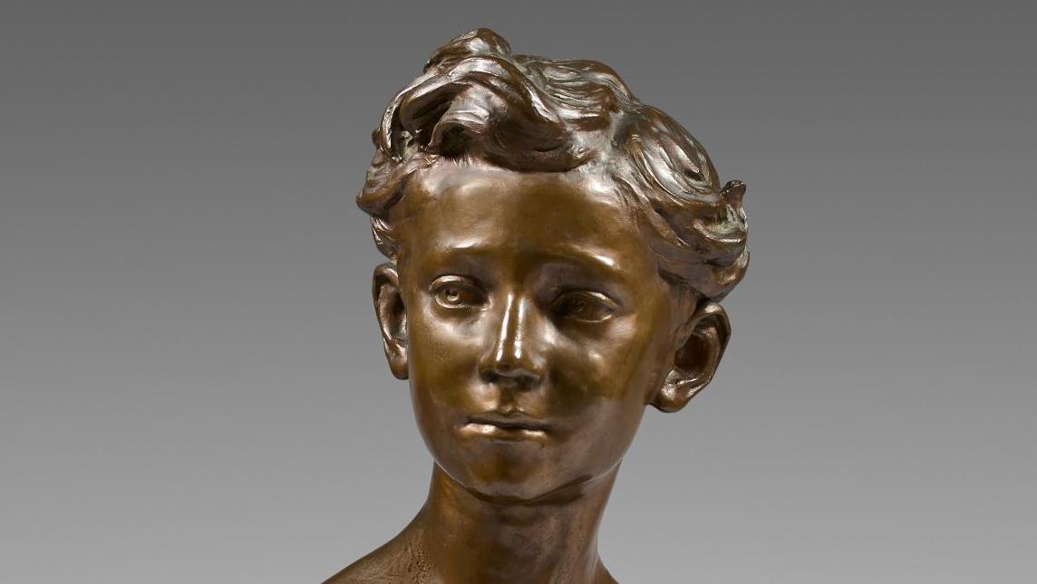 Jean-Baptiste Carpeaux (1827-1875), Le Prince impérial en buste, bronze patiné, grandeur... Les trois destins brisés de la collection Amaury Taittinger