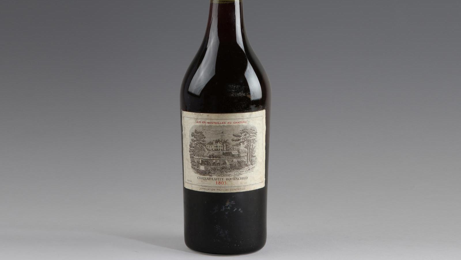 Château Lafite-Rothschild, premier grand cru classé, Pauillac, 1803, bouteille rebouchée... Une dive orchestration
