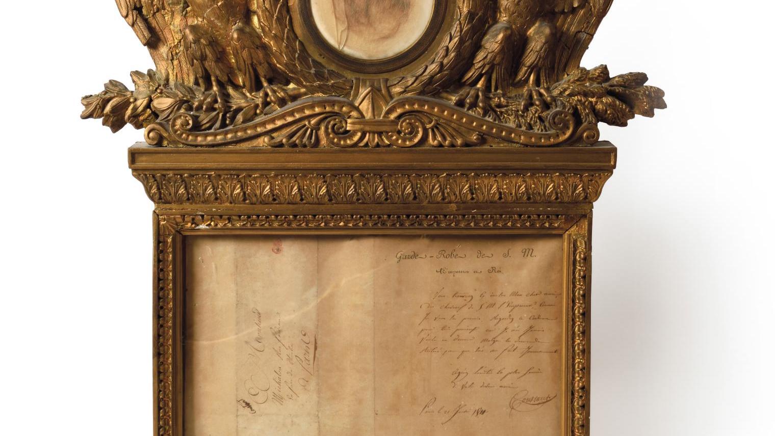 Mèche de cheveux de Napoléon Ier et sa lettre de provenance datée de 1811, sous verre... ADN napoléonien