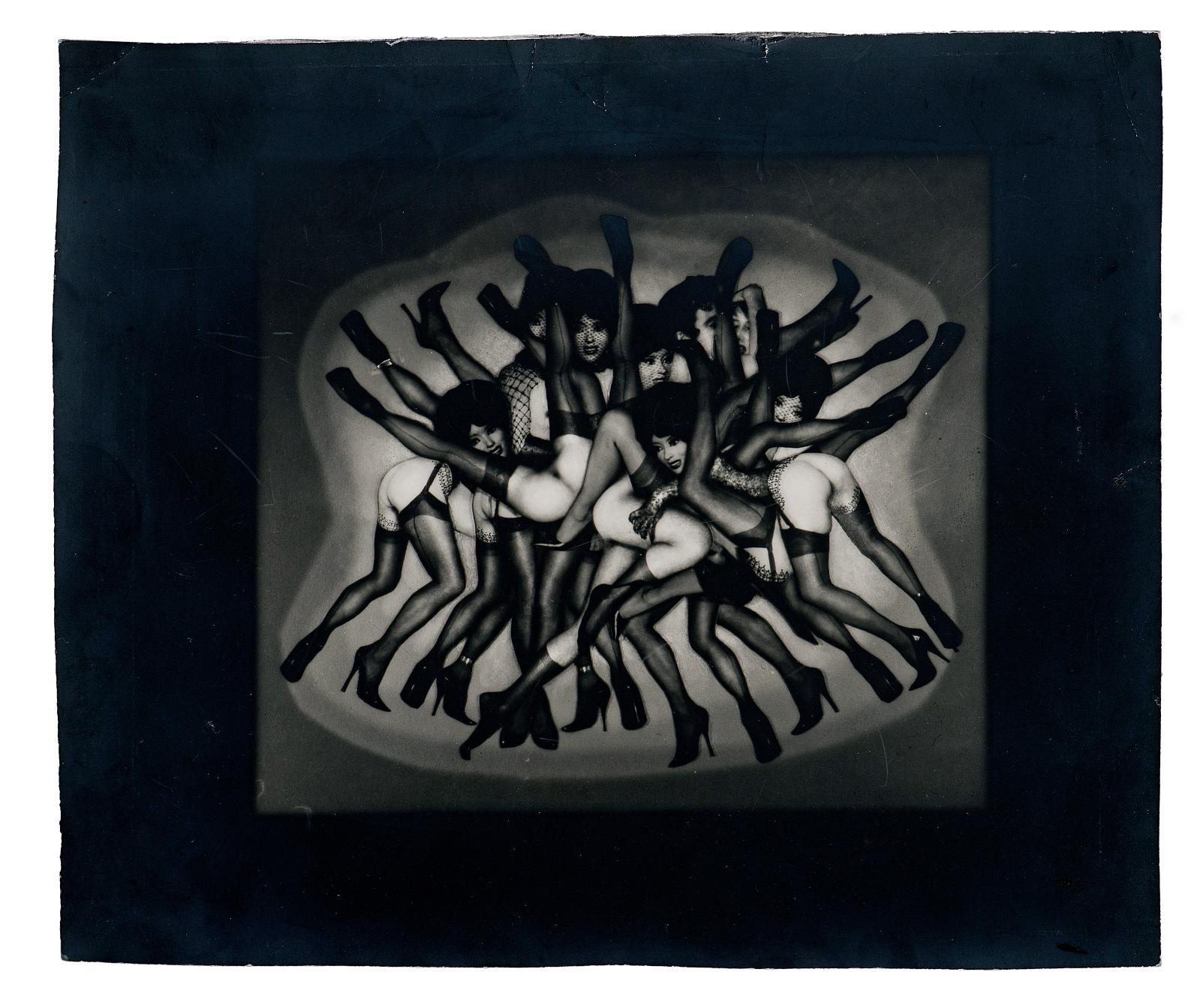 Grande Mêlée - Photomontage, 1968, tirage argentique d’époque sur Agfa doux, planche 54 du Chaman et ses créatures, 23 x 27 cm. Estimation : 15 000/20