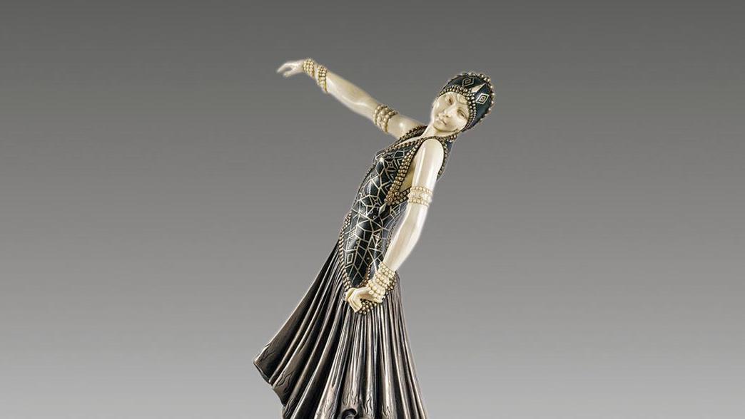 Demeter Chiparus (1886-1947), Damascène, sujet chryséléphantin, bronze à trois patines... Le bronze et l’ivoire déclinés par Chiparus, David et Preiss