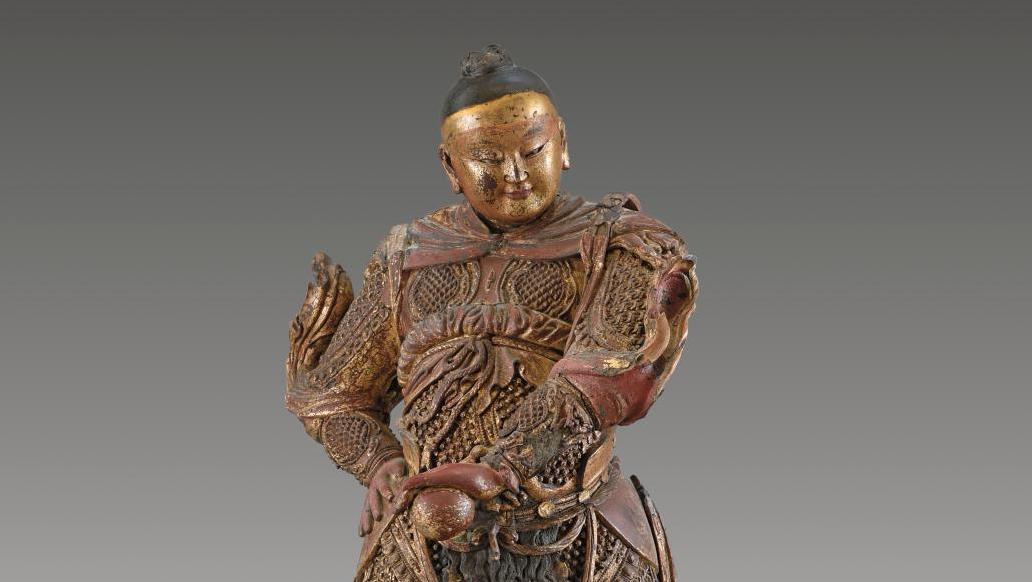 Chine, XVIIe siècle, période Transition, gardien de temple bouddhique en bois sculpté... Arts de la Chine et du Japon : le sacré et l’intime