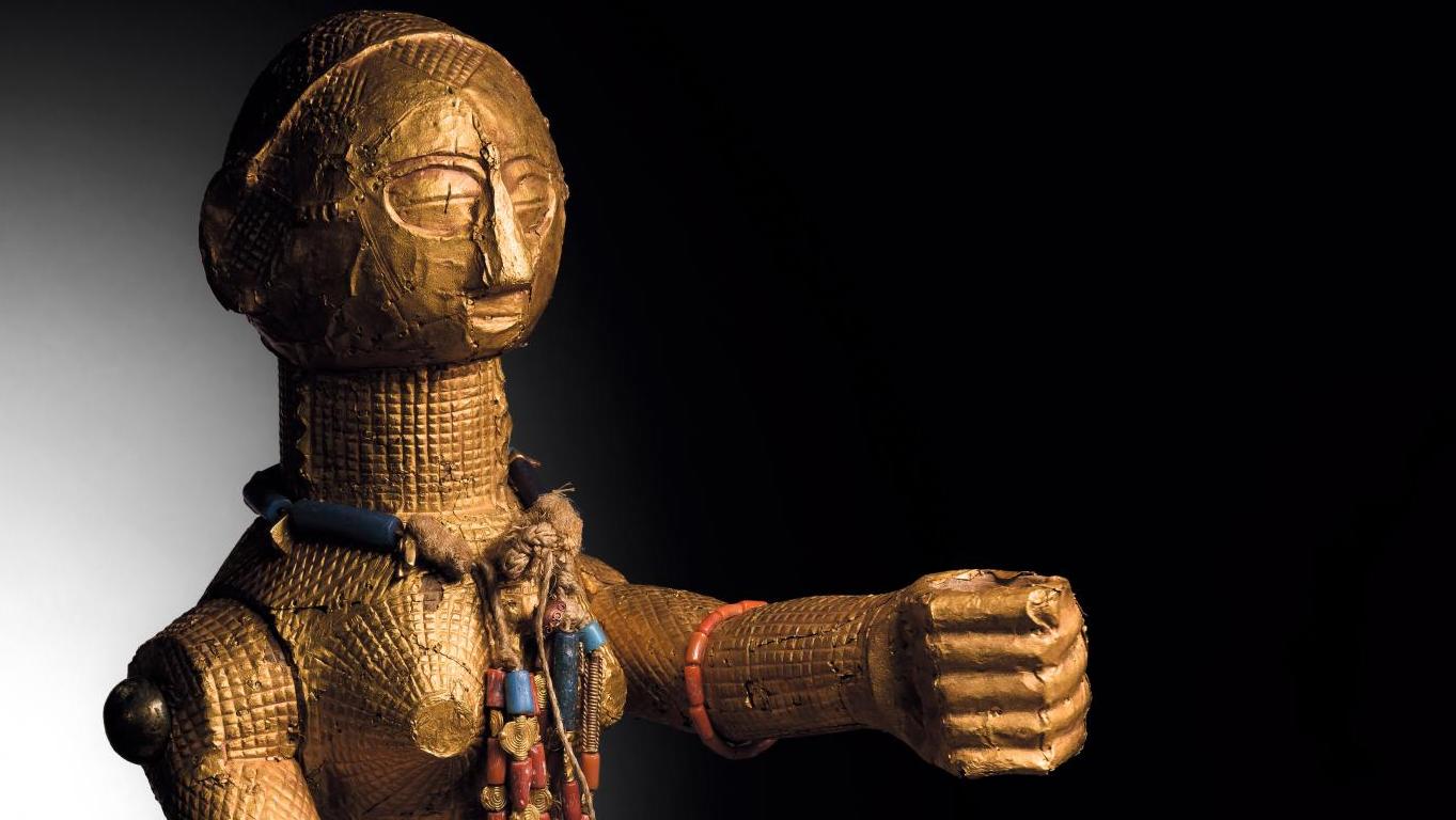 Culture attié, Côte d’Ivoire, XIXe siècle, sculpture féminine en bois, or, alliage... L’exposition où l’art et le marché dialoguent